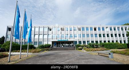 Köln, Deutschland Juli 18 2023: Aufbau der Kreditagentur und des Inkassodienstleisters creditreform in köln bayenthal Stockfoto