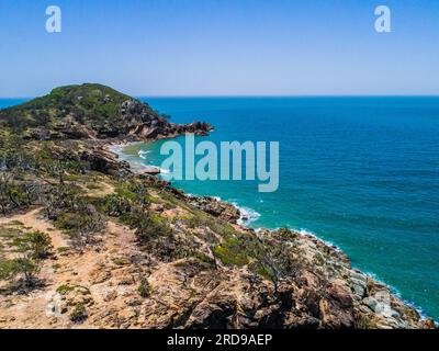 Luftaufnahme von siebzehn Seventy, 1770, Queensland, Australien, Bustard Bay und Roundhill Creek, in der Nähe von Agnes Water, Blick über Joseph Banks Conservation Stockfoto