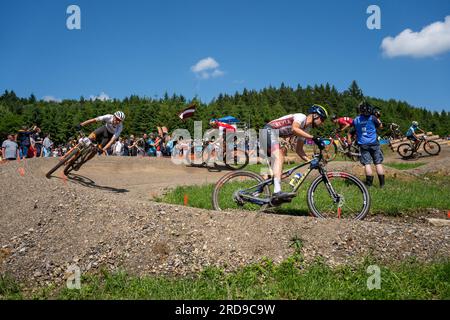 Martins Blums, David Domingos Campos Motos (8), Lars Forster - 2023 UEC MTB Elite European Championships - European Games Krakau, Kraków/Krynica-Zdrój Stockfoto