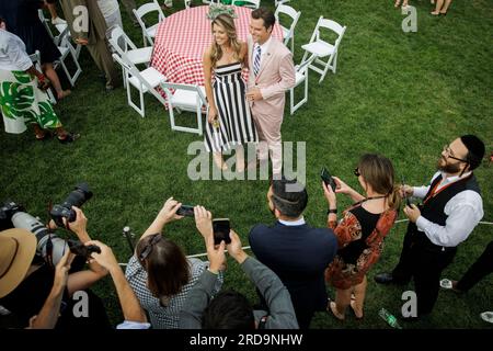 Washington, Usa. 19. Juli 2023. US-Repräsentant Matt Gaetz (R-FL) und seine Frau Ginger Luckey nehmen am 19. Juli 2023 am Kongresspicknick des Weißen Hauses auf dem südlichen Rasen des Weißen Hauses in Washington, DC, Teil. (Foto: Samuel Corum/Sipa USA) Guthaben: SIPA USA/Alamy Live News Stockfoto