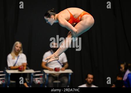 Fukuoka, Japan. 20. Juli 2023. FUKUOKA, JAPAN - JULI 20: Celine van Duijn aus den Niederlanden tritt an der Springboard Women 3m an - vorläufig am 7. Tag der Fukuoka 2023 World Aquatics Championships im Präfekturpool Fukuoka am 20. Juli 2023 in Fukuoka, Japan (Foto von Pablo Morano/BSR Agency) Kredit: BSR Agency/Alamy Live News Stockfoto