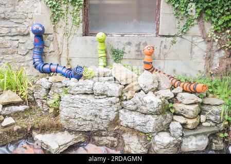 Settle Flower pot Festival, 10.-jähriges Jubiläum, 2023. Viel mehr Kunst und Bautechnik gibt es in dieser Marktstadt von North Yorkshire zu sehen und zu genießen. Stockfoto