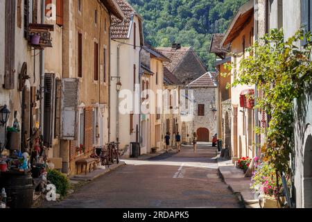 Straßenszene Mouthier-Haute-Pierre Doubs Bourgogne-Franche-Comte Frankreich Stockfoto