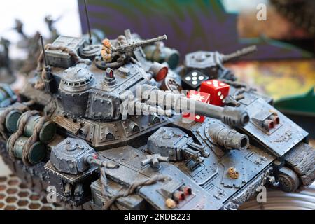 Set von spielenden Action-Figuren, Warhammer 40.000 Miniatur-Figur Stockfoto