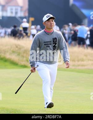 Hoylake, Großbritannien. 20. Juli 2023. Japans Taiga Semikawa begibt sich am ersten Tag bei der Open Championship 151. in Hoylake am Donnerstag, den 20. Juli 2023, auf den ersten Fairway. Foto: Hugo Philpott/UPI Credit: UPI/Alamy Live News Stockfoto