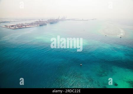 Luftaufnahme des islamischen Seehafens Jeddah, Saudi-Arabien. Vogelperspektive Stockfoto