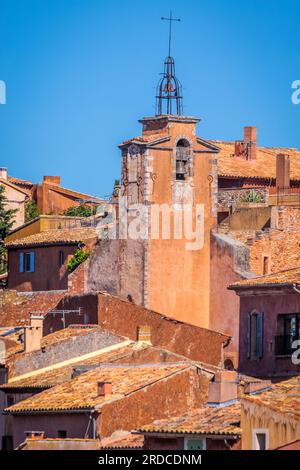 Geografie/Reisen, Frankreich, Provence, Roussillon, Blick nach Roussillon, VAUCLUSE, PROVENCE, ADDITIONAL-RIGHTS-CLEARANCE-INFO-NOT-AVAILABLE Stockfoto