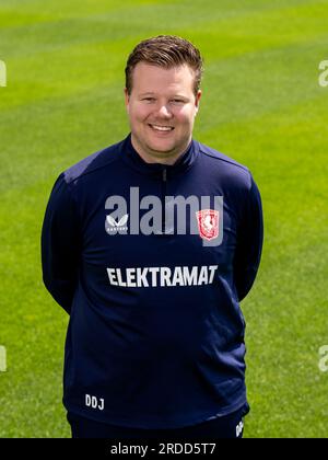 Hengelo, Niederlande. 20. Juli 2023. HENGELO, NIEDERLANDE - JULI 20: Videoanalyst Davey de Jonge vom FC Twente während eines Fotogesprächs des FC Twente im Trainingscentrum Hengelo am 20. Juli 2023 in Hengelo, Niederlande (Foto von Rene Nijhuis/Orange Pictures) Kredit: Orange Pics BV/Alamy Live News Stockfoto