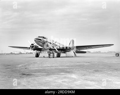 Passagierflugzeug, Meacham Field, Fort Worth, Texas, USA, Arthur Rothstein, USA Office of war Information, Januar 1942 Stockfoto