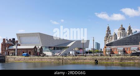 Liverpool, vereinigtes Königreich 16. Mai 2023 Ein Blick auf die Skyline von Liverpool in England, einige der berühmten Gebäude von liverpool Stockfoto