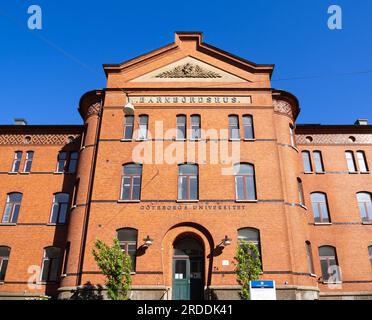 Göteborg, Schweden - 30. Mai 2023: Barnbordshus - eines der Gebäude der Universität Göteborg Stockfoto