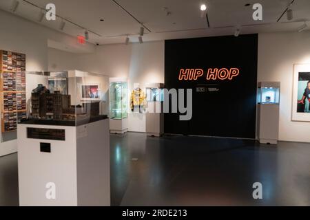 New York, USA. 20. Juli 2023. De La Soul Posdnuos kuratierte Hip-Hop-Memorabilien, die am 20. Juli 2023 in Sotheby's Auktionshaus in New York während der Pressevorschau gesehen wurden. (Foto: Lev Radin/Sipa USA) Guthaben: SIPA USA/Alamy Live News Stockfoto