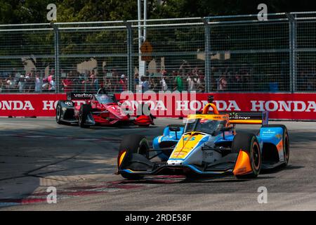 Toronto, ON, Kanada. 16. Juli 2023. FELIX ROSENQVIST (6) aus Varnamo, Schweden, läuft während der Honda Indy Toronto in Toronto, ON, CAN durch die Straßen. (Kreditbild: © Walter G. Arce Sr./ZUMA Press Wire) NUR REDAKTIONELLE VERWENDUNG! Nicht für den kommerziellen GEBRAUCH! Stockfoto