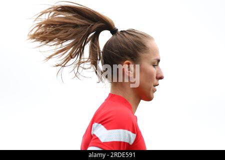 Lia Waelti (13 Schweiz) während des 2023. FIFA-Trainings zur FIFA-Weltmeisterschaft der Frauen am Spieltag 1 im Dunedin Stadium in Dunedin, Neuseeland. (James Whitehead/SPP) Kredit: SPP Sport Press Photo. Alamy Live News Stockfoto