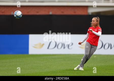 Lia Waelti (13 Schweiz) während des 2023. FIFA-Trainings zur FIFA-Weltmeisterschaft der Frauen am Spieltag 1 im Dunedin Stadium in Dunedin, Neuseeland. (James Whitehead/SPP) Kredit: SPP Sport Press Photo. Alamy Live News Stockfoto