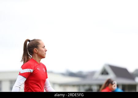 Lia Waelti (13 Schweiz) während des 2023. FIFA-Trainings zur FIFA-Weltmeisterschaft der Frauen am Spieltag 1 im Dunedin Stadium in Dunedin, Neuseeland. (James Whitehead/SPP) Kredit: SPP Sport Press Photo. Alamy Live News Stockfoto