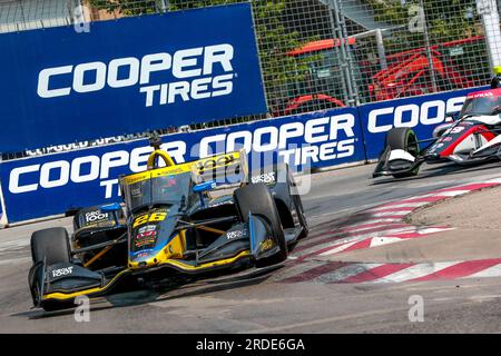 Toronto, ON, Kanada. 16. Juli 2023. COLTON HERTA (26) aus Valencia, Kalifornien, läuft während der Honda Indy Toronto in Toronto, ON, CAN durch die Straßen. (Kreditbild: © Walter G. Arce Sr./ZUMA Press Wire) NUR REDAKTIONELLE VERWENDUNG! Nicht für den kommerziellen GEBRAUCH! Stockfoto