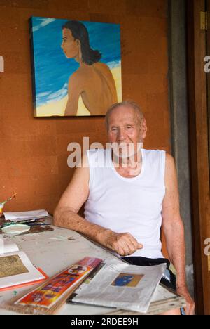 Künstler Arie Smit ist ein in den Niederlanden geborener indonesischer Maler, der auf Bali lebt. Smit wurde 1992 von der Regierung Balis mit dem Dharma Kusuma (Society of National Heroes) ausgezeichnet. Der Arie Smit Pavillon wurde 1994 im Neka Art Museum eröffnet, um seine Werke und Werke zeitgenössischer balinesischer Künstler zu zeigen. Ubud, Bali Indonesien 23. Januar 2006. HOMER SYKES Stockfoto