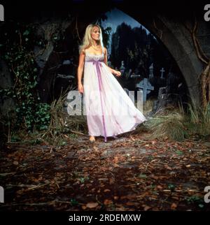 YUTTE STENSGAARD in LUST AUF Einen VAMPIR (1971), Regie Jimmy SANGSTER. Kredit: Hammer Productions/Album Stockfoto