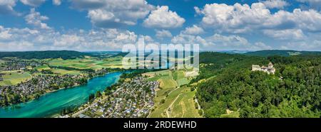 Das Schloss Hohenklingen bei Stein am Rhein, Kanton Schaffhausen, Schweiz, aus der Vogelperspektive Stockfoto