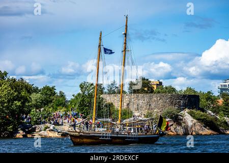 Fredrikstad, Norwegen. 18., Juli 2023. Die überwältigende Großschiffsflotte ist in Fredrikstad in Norwegen angekommen. (Foto: Gonzales Photo/Ketil Martinsen). Stockfoto