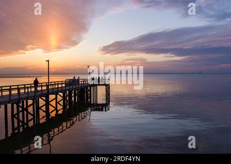 Sonnenuntergang im Bayfront Park in daphne, alabama Stockfoto