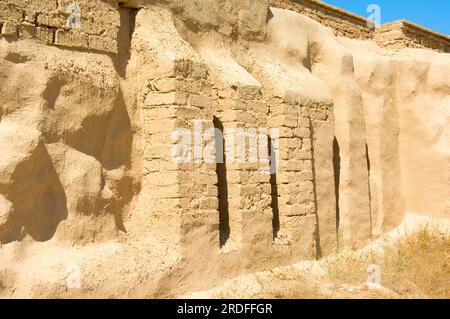 Nisa, Asgabat, antike Hauptstadt der Parther, Ausgrabungsstätte, Kopet-Dag-Gebirge, Aschgabat, Turkmenistan Stockfoto