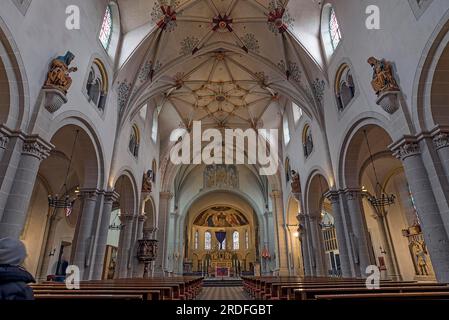 Das Innere der Basilika Sankt Kastor, Koblenz, Rheinland-Pfalz Stockfoto