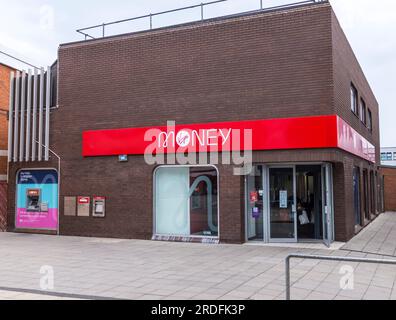 Thornaby on Tees, Großbritannien. 21. Juli 2023 Virgin Money hat Pläne zur Schließung von 39 Filialen in ganz Großbritannien enthüllt und damit „sich ändernde Kundennachfrage“ angeprangert. Filiale in Thornaby nicht betroffen. David Dixon/Alamy Stockfoto