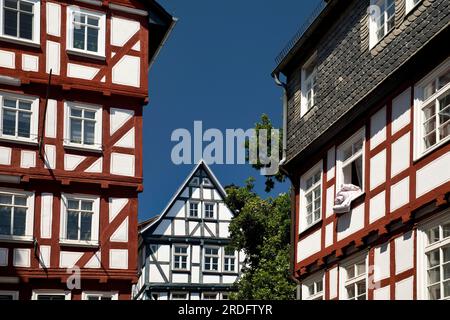 Fachwerkhäuser in der historischen Altstadt, Marburg an der Lahn, Hessen, Deutschland Stockfoto