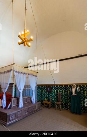 Das Frauenschlafzimmer von Kinizsi var (Schloss Kinizsi) stammt aus dem späten 14. Jahrhundert, Nagyvazsony, Ungarn Stockfoto