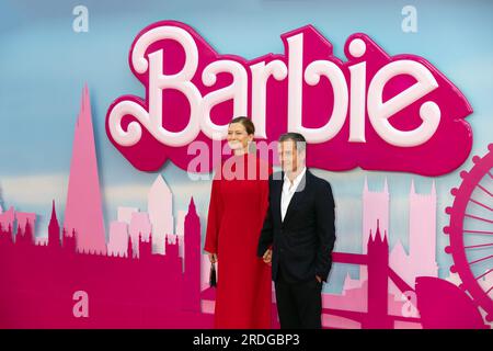 London, Großbritannien. 12. Juli 2023. Rose Uniacke und David Heyman besuchen die „Barbie“-Premiere in Cineworld, Leicester Square in London, England. Kredit: S.A.M./Alamy Live News Stockfoto