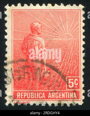 ARGENTINIEN - CIRCA 1911: Von Argentinien gedruckter Stempel, zeigt Bauer, circa 1911 Stockfoto