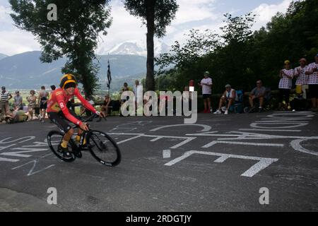 Domancy, Frankreich, 18. Juli 2023: TOBIAS HALLAND JOHANNESSEN (UNO-X pro FAHRRADTEAM NOR) im Zeitversuch bei Tour de France. Stockfoto