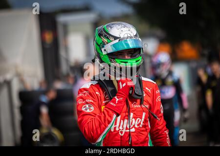 Mogyorod, Hongrie. 21. Juli 2023. VESTI Frederik (dnk), Prema Racing, Dallara F2, Portrait während der 9. Runde der FIA-Formel-2-Meisterschaft 2023 vom 21. Bis 23. Juli 2023 auf dem Hungaroring, in Mogyorod, Ungarn - Photo Sebastian Rozendaal/Dutch Photo Agency/DPPI Credit: DPPI Media/Alamy Live News Stockfoto