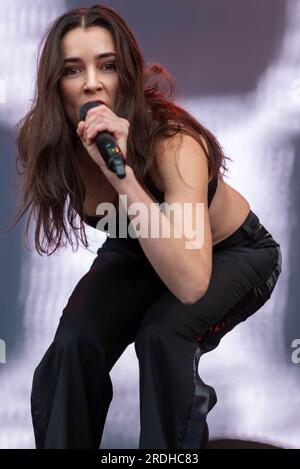 2Henham Park, Suffolk, Großbritannien. 21. Juli 2023. Aufführungen Tag 2 Latitude Festival 2023 Confidence man tritt beim Latitude Festival auf 2023 21.07.2023 Gutschein: Gary Stafford/Alamy Live News Stockfoto