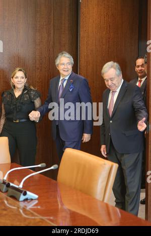 NY, USA. 21. Juli 2023. Vereinte Nationen, New York, USA, Juli 21 2023 – Generalsekretär Antonio Guterres trifft sich mit dem Präsidenten der Republik Ecuador, Guillermo Lasso Mendoza. Heute im Hauptquartier der Vereinten Nationen in New York. Foto: Luiz Rampelotto/EuropaNewswire (Kreditbild: © Luiz Rampelotto/ZUMA Press Wire) NUR REDAKTIONELLE VERWENDUNG! Nicht für den kommerziellen GEBRAUCH! Stockfoto