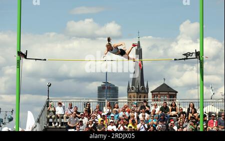 Düsseldorf, Deutschland. 06. Juli 2023. firo: 6. Juli 2023, 18 verschiedene Sportarten, das Finale 2023 Rhein-Ruhr, Leichtathletik, Frauen Stabhochsprung, DM, Deutsche Meisterschaft 2023, Gewinner Anjuli KNASCHE/dpa/Alamy Live News Stockfoto