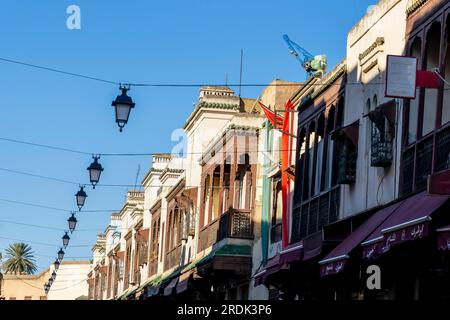Fez oder Fes ist eine Stadt im nördlichen Landesinneren Marokkos und die Hauptstadt der Verwaltungsregion Fes-Meknes Stockfoto