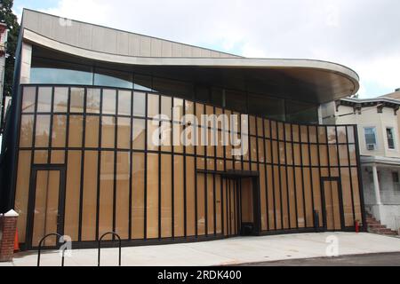 New York, USA. 21. Juli 2023. Das Louis Armstrong Center, Erweiterung des Louis Armstrong House Museum. Kredit: Christina Horsten/dpa/Alamy Live News Stockfoto