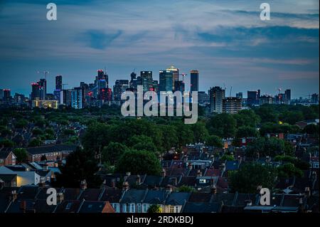 Blick auf Canary Wharf von East London, London Stockfoto