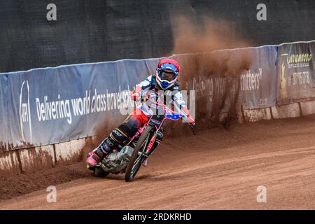 James Pearson in Aktion für Belle Vue Cool Running Colts während des Spiels der National Development League zwischen Belle Vue Colts und Edinburgh Monarchs Academy im National Speedway Stadium, Manchester, am Freitag, den 21. Juli 2023. (Foto: Ian Charles | MI News) Guthaben: MI News & Sport /Alamy Live News Stockfoto