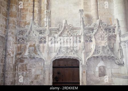 Steinschnitzerei in der Chapelle St Pierre et St Paul, Abtei des Fécamp der Heiligen Dreifaltigkeit Stockfoto