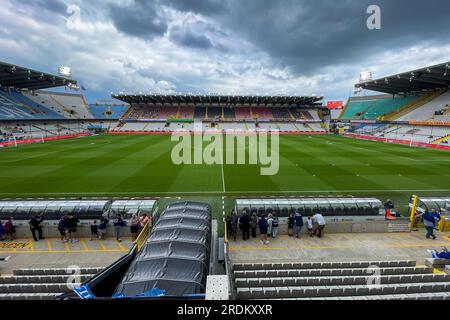 Brügge, Belgien. 22. Juli 2023. BRÜGGE, BELGIEN - JULI 22: Eine allgemeine Innenübersicht vor dem Saisonvorkampf zwischen dem Club Brügge KV und AZ Alkmaar im Jan Breydelstadion am 22. Juli 2023 in Brügge, Belgien. (Foto: Joris Verwijst/Orange Pictures) Guthaben: Orange Pics BV/Alamy Live News Stockfoto