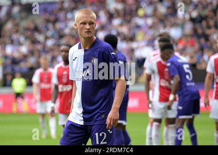 BRÜSSEL - Kasper Dolberg von RSC Anderlecht während des Freundschaftsspiels zwischen RSC Anderlecht und Ajax Amsterdam im Lotto Park am 22. Juli 2023 in Brüssel, Belgien. ANP GERRIT VAN KOLOLEN Stockfoto
