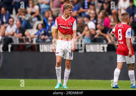 Brügge, Belgien. 22. Juli 2023. BRÜGGE, BELGIEN - JULI 22: Sven Mijnans von AZ Alkmaar während des Vorsaison-Freundschaftsspiels zwischen dem Club Brügge KV und AZ Alkmaar im Jan Breydelstadion am 22. Juli 2023 in Brügge, Belgien (Foto von Joris Verwijst/Orange Pictures) Guthaben: Orange Pics BV/Alamy Live News Stockfoto