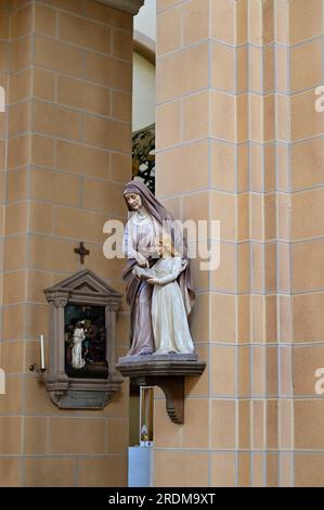 Wien, Österreich. 19. Juli 2023. Pfarrkirche St. Francis von Assisi Stockfoto