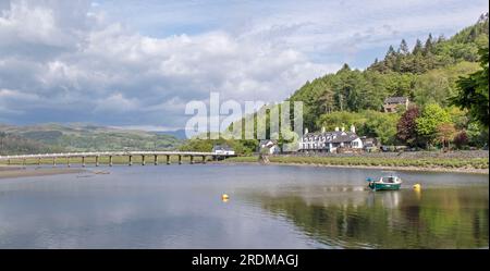 Pernmaenpool on the Mawdach Estuary, Afon Mawddach, Eryri, North Wales, UK Stockfoto