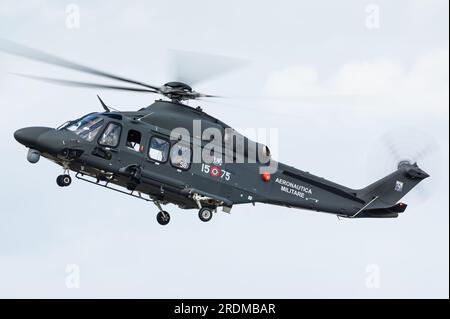 Ein AgustaWestland AW139 (HH139B) aus dem 80. Combat Search and Rescue Center Helikopter der Italienischen Luftwaffe. Stockfoto