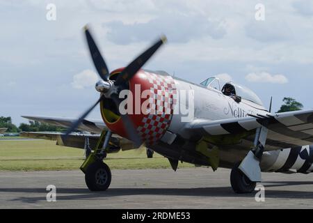 Republik P-47D Thunderbolt, G-THUN, 45-49192, Flying Legends, Leeds. Stockfoto